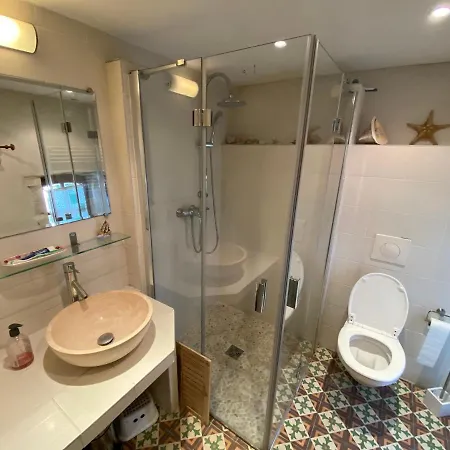 La Maison De Marie بيت للعطل *